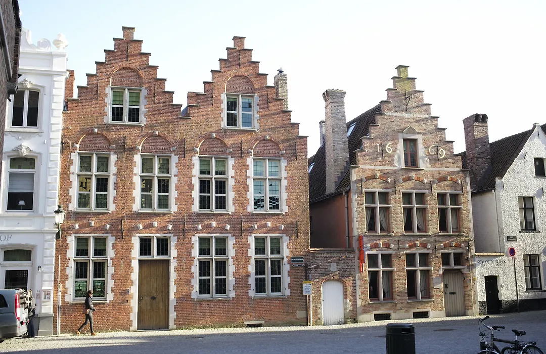 B&B Saint-Sauveur Bruges-1